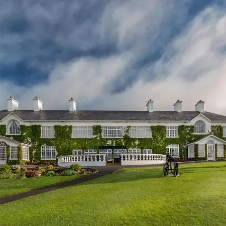 Holywell * Ballyheelan